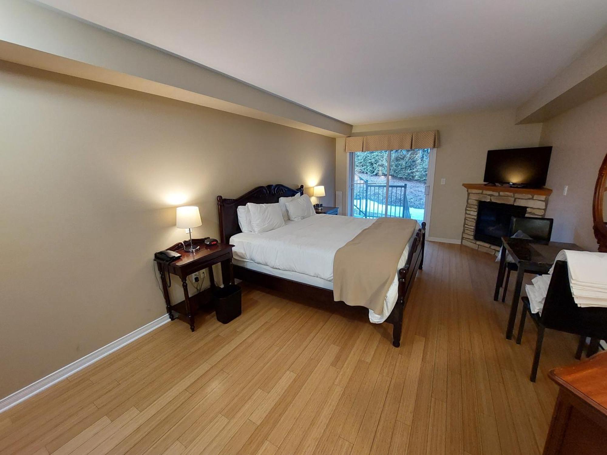 Studio-Hotel Villegiature Saint-Sauveur Piedmont Экстерьер фото